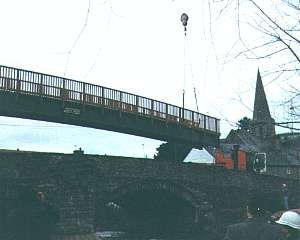 Lifting the footbridge